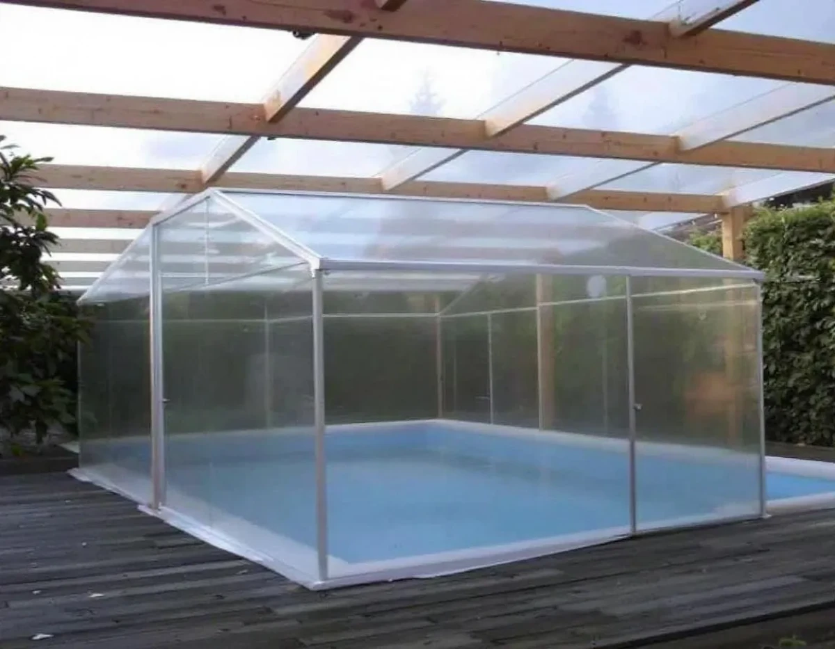Guide Complet pour Construire un Abri de Piscine Hors Sol : Étapes Essentielles pour Réussir